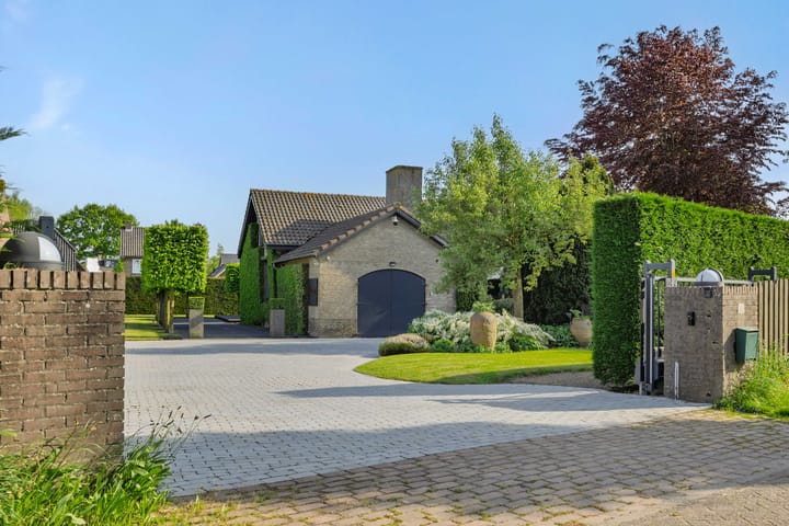 Photo 8 of Sint Corneliusweg 20