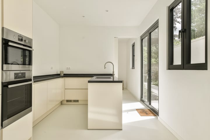 Photo 9 of Balistraat 63