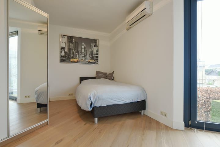 Foto 27 van Kamerlingh Onneslaan 1