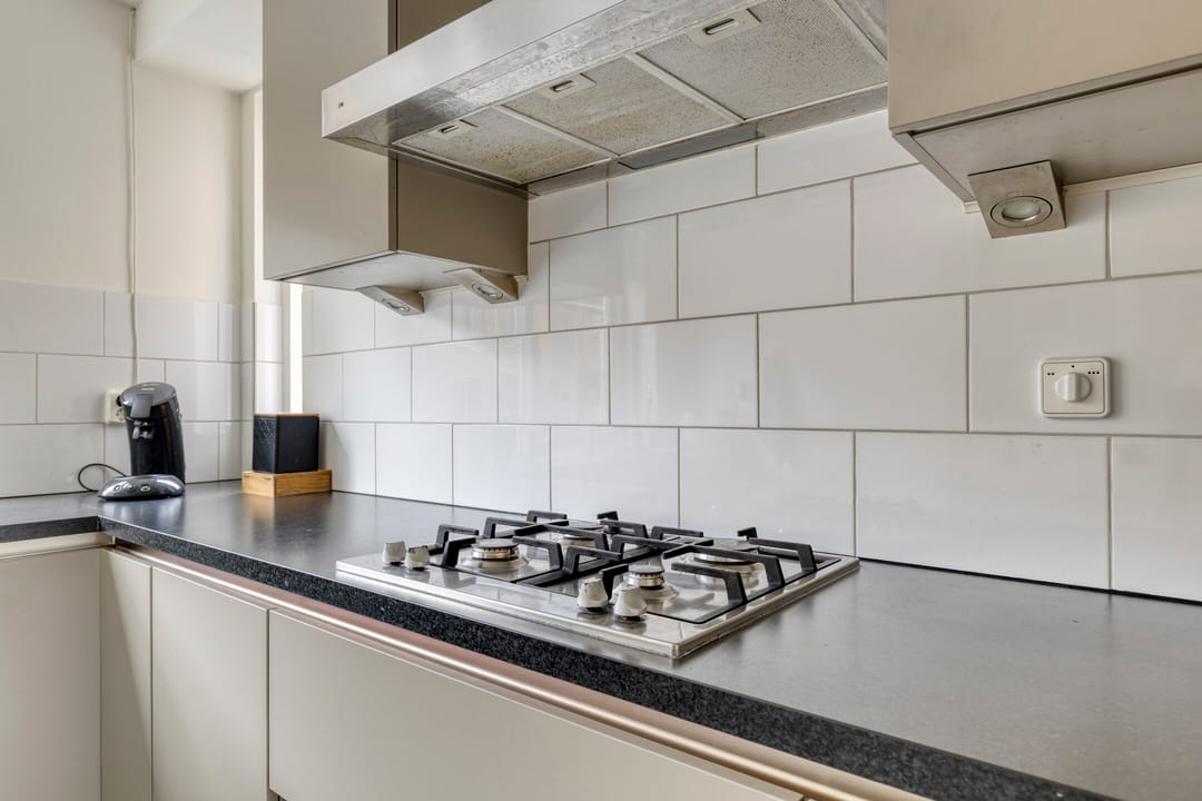 Photo 8 of Japanstraat 46