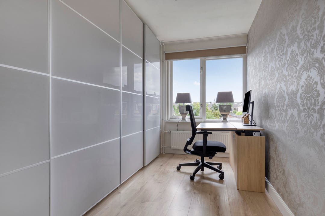 Photo 16 of Japanstraat 46