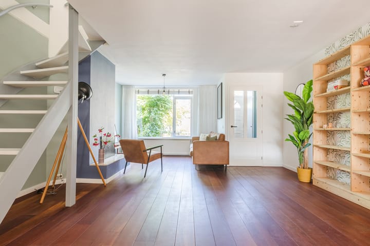 Foto 3 van Weegbree 55