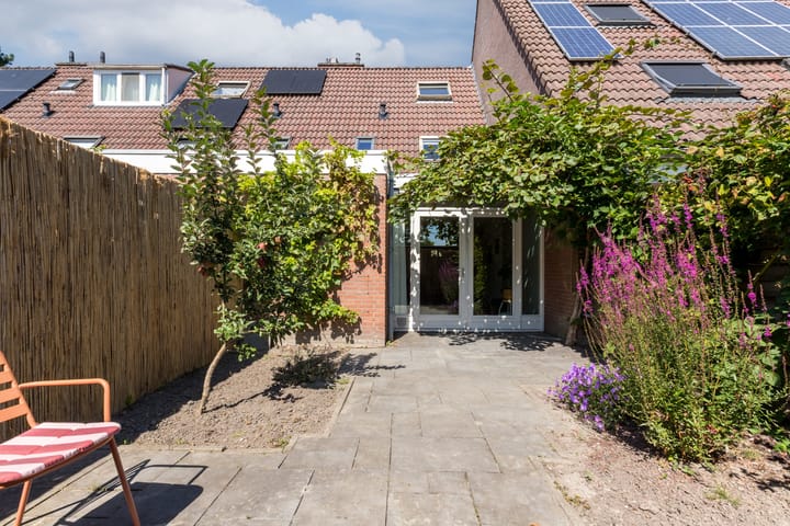 Foto 33 van Weegbree 55