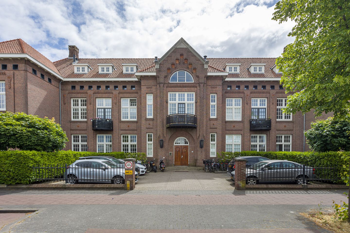 Photo 1 of Larenseweg 28-A11