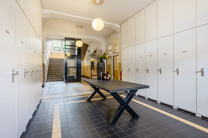 Photo 5 of Larenseweg 28-A11