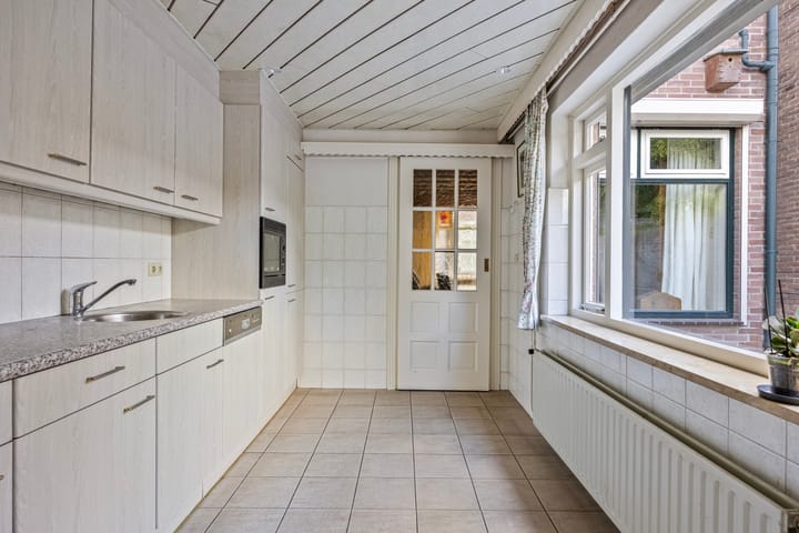 Photo 14 of Kloosterstraat 51