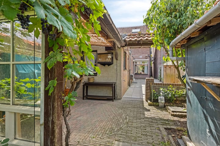 Photo 33 of Kloosterstraat 51