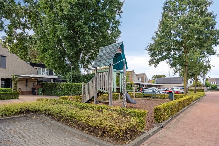 Photo 38 of Kloosterstraat 51