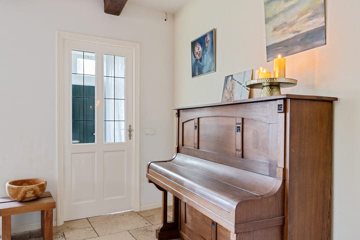 Photo 12 of Westeinde 33