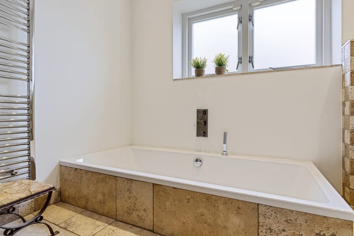 Photo 22 of Westeinde 33