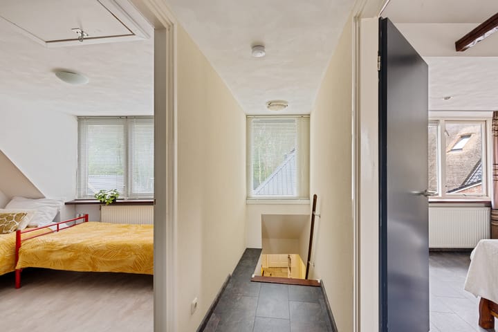 Photo 23 of Westeinde 33