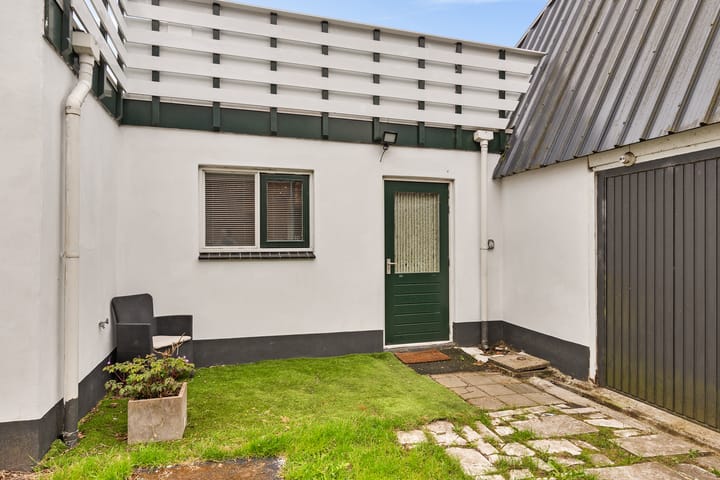 Photo 47 of Westeinde 33