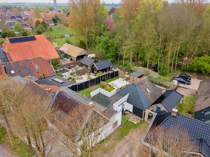 Photo 48 of Westeinde 33