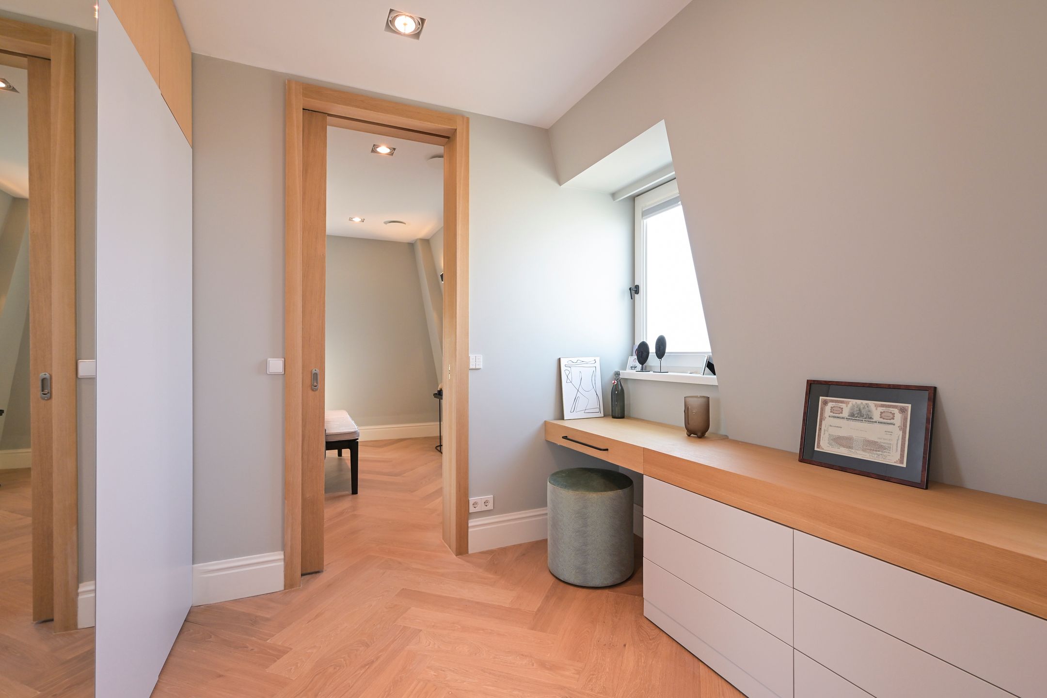 Foto 42 van Surinamestraat 51