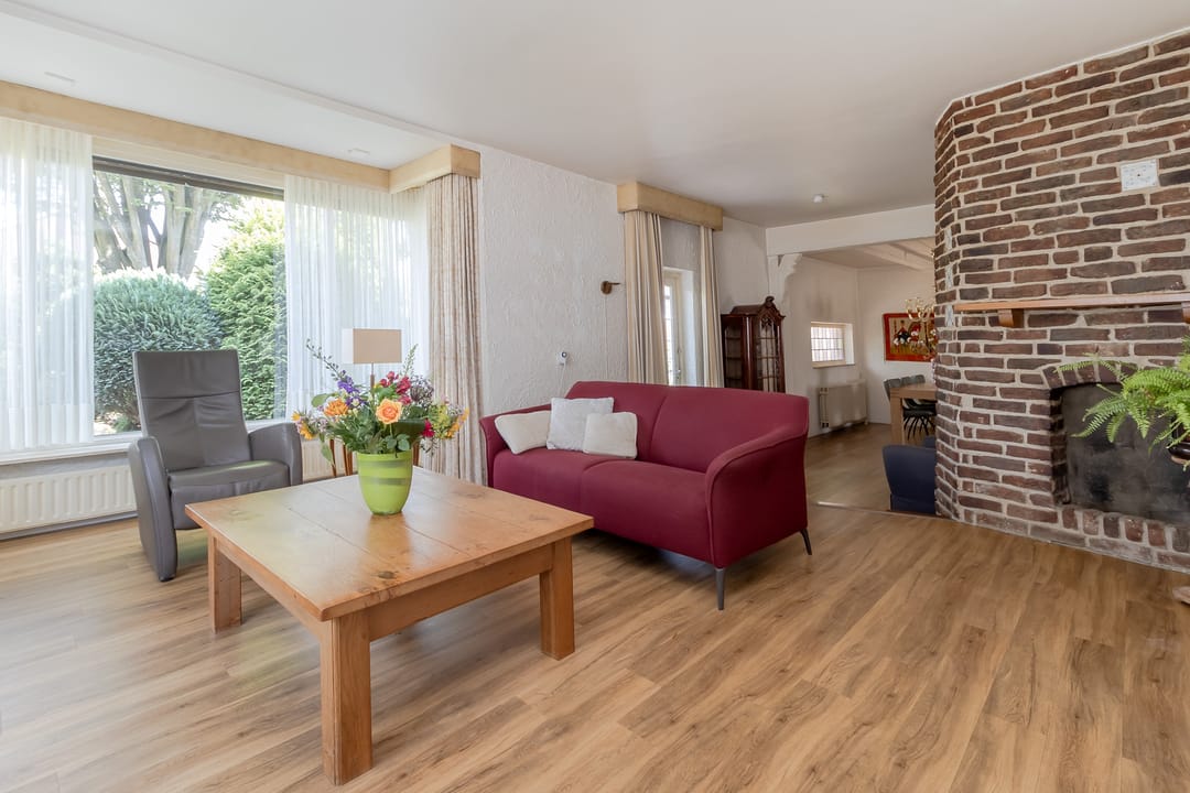 Photo 8 of Wevestraat 17