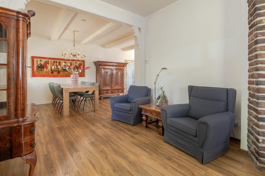 Photo 11 of Wevestraat 17