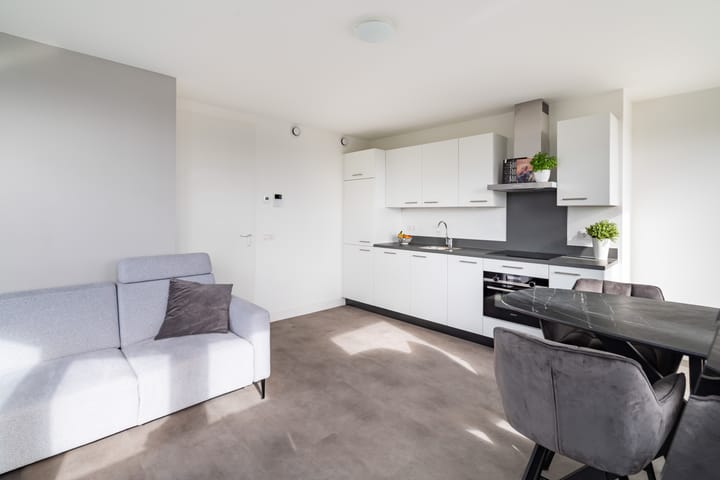 Foto 18 van Burgemeester Elsenlaan 323-F707