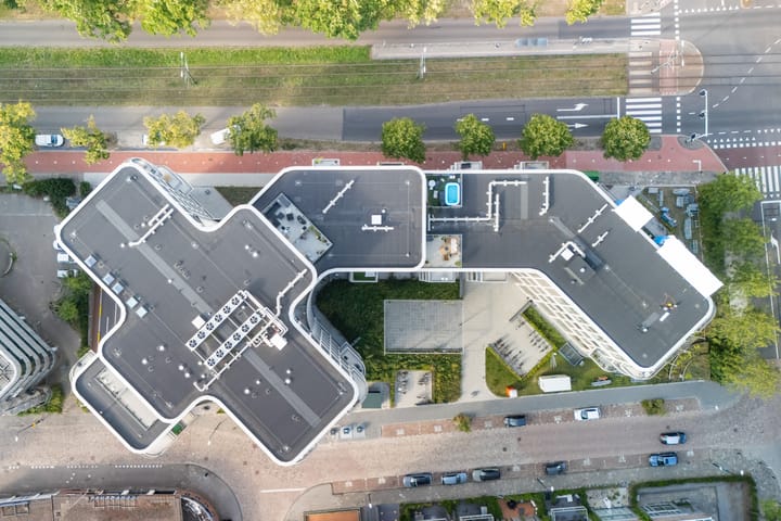 Foto 42 van Burgemeester Elsenlaan 323-F707