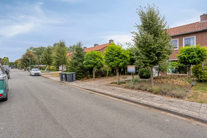 Foto 3 van Prins Clausstraat 31