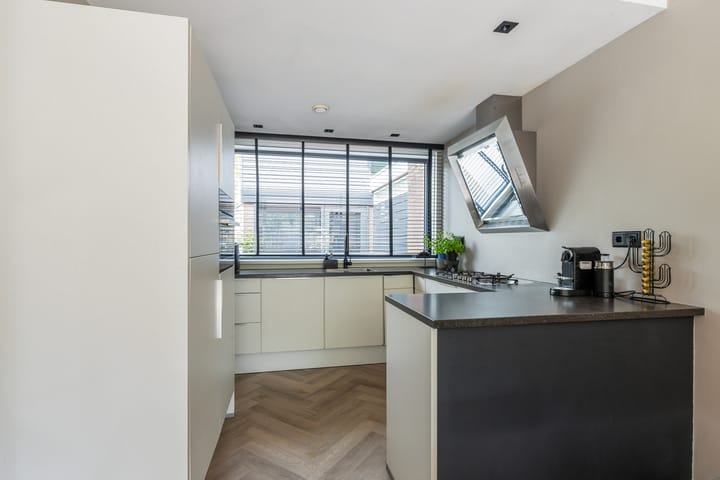 Foto 16 van Pijnboomdreef 28