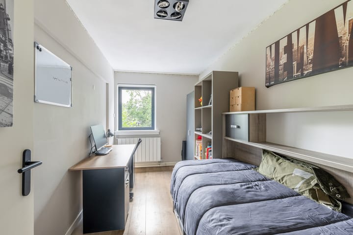 Foto 28 van Pijnboomdreef 28