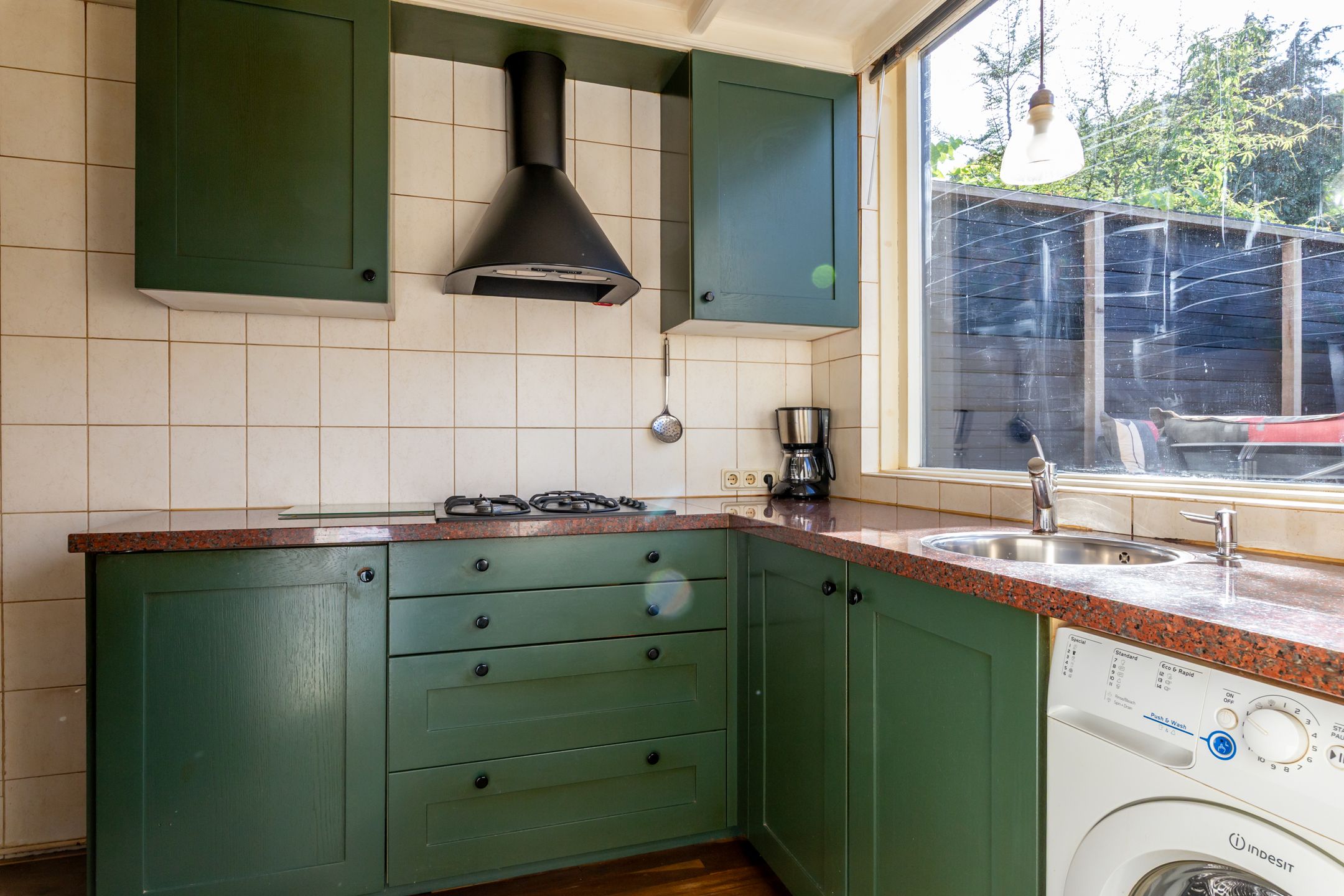 Foto 15 van Badhuisweg 11