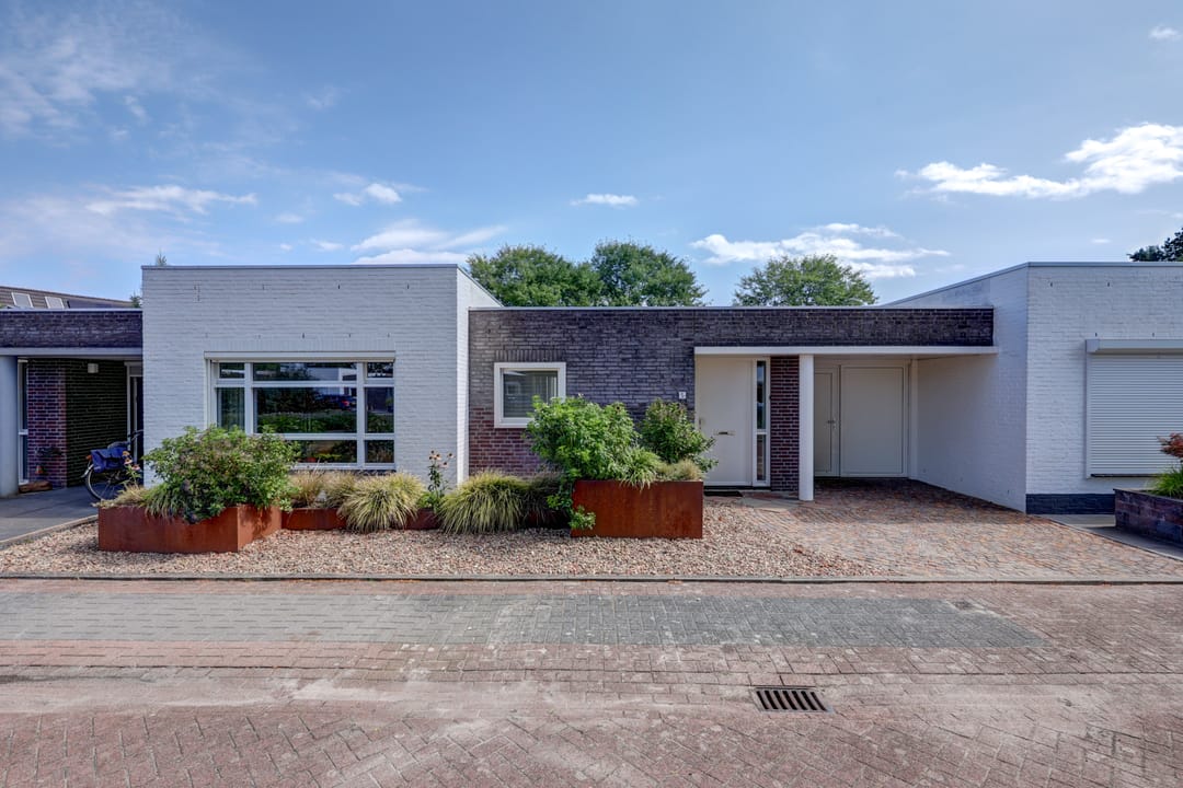 Photo 1 of Carry van Bruggenstraat 5