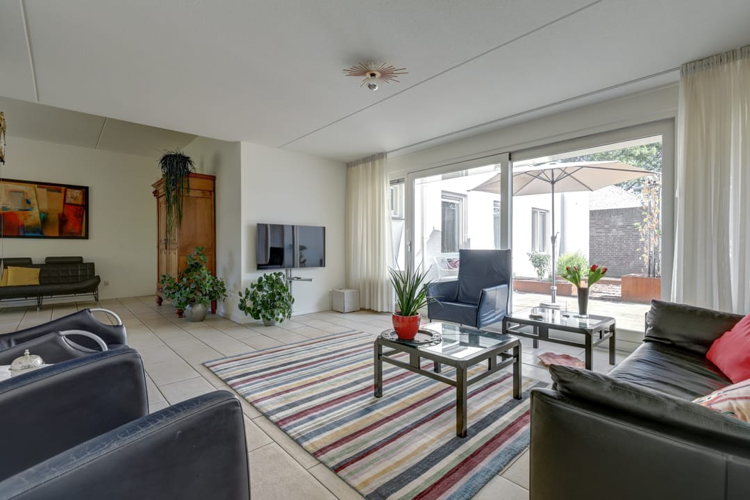 Photo 8 of Carry van Bruggenstraat 5