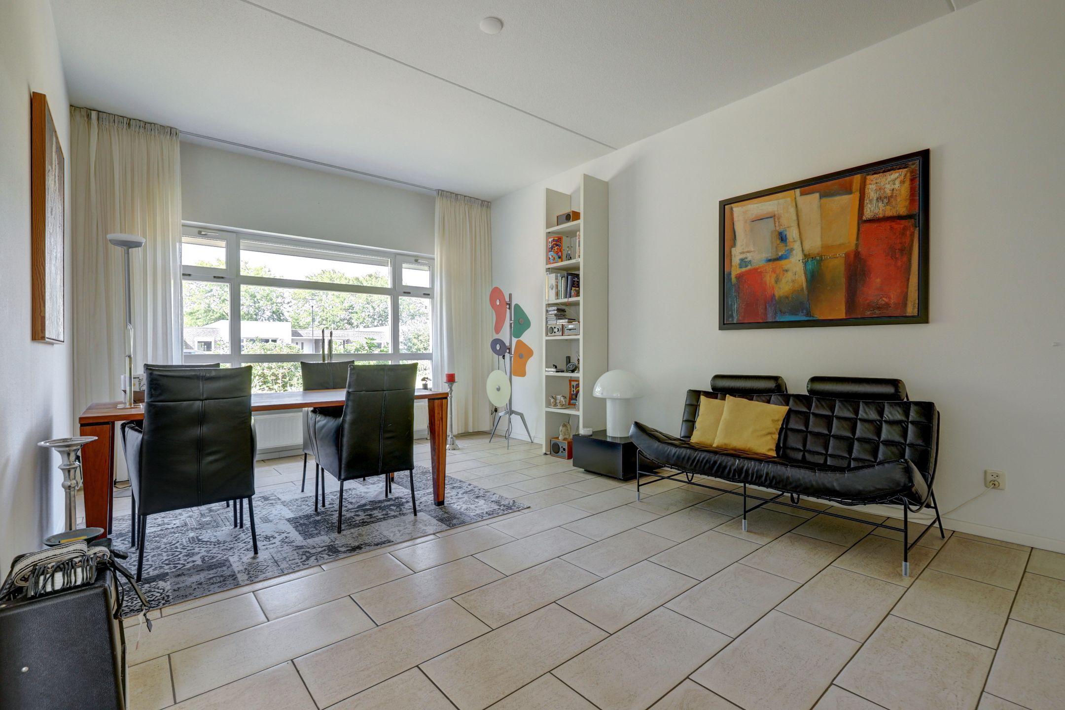 Photo 12 of Carry van Bruggenstraat 5