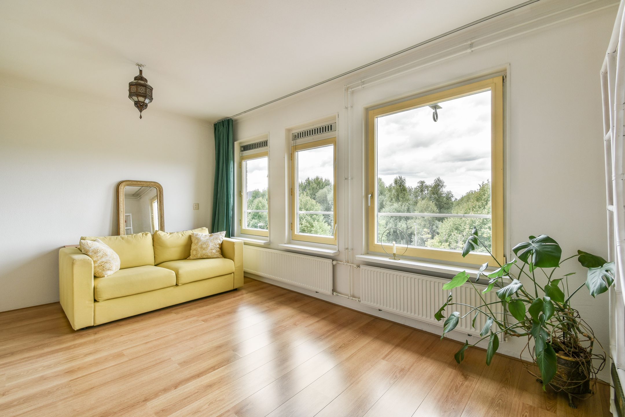 Photo 6 of Haarlemmerweg 487-H