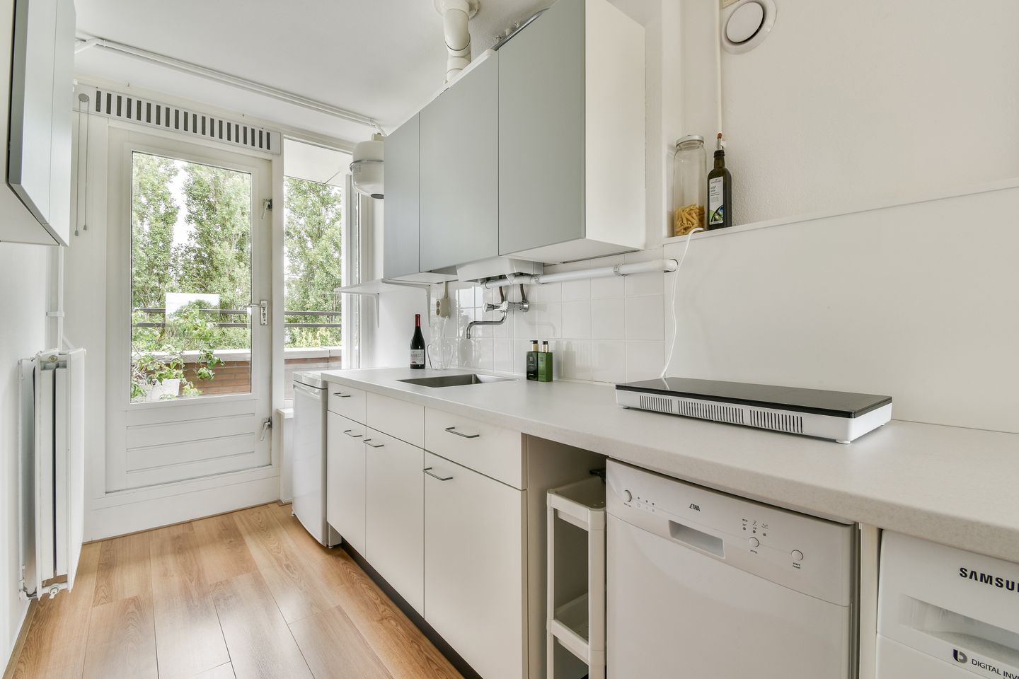 Photo 10 of Haarlemmerweg 487-H