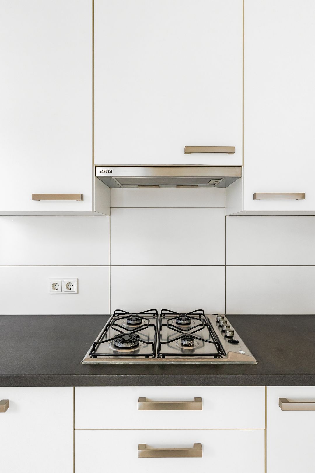 Photo 17 of Donker Curtiusstraat 15