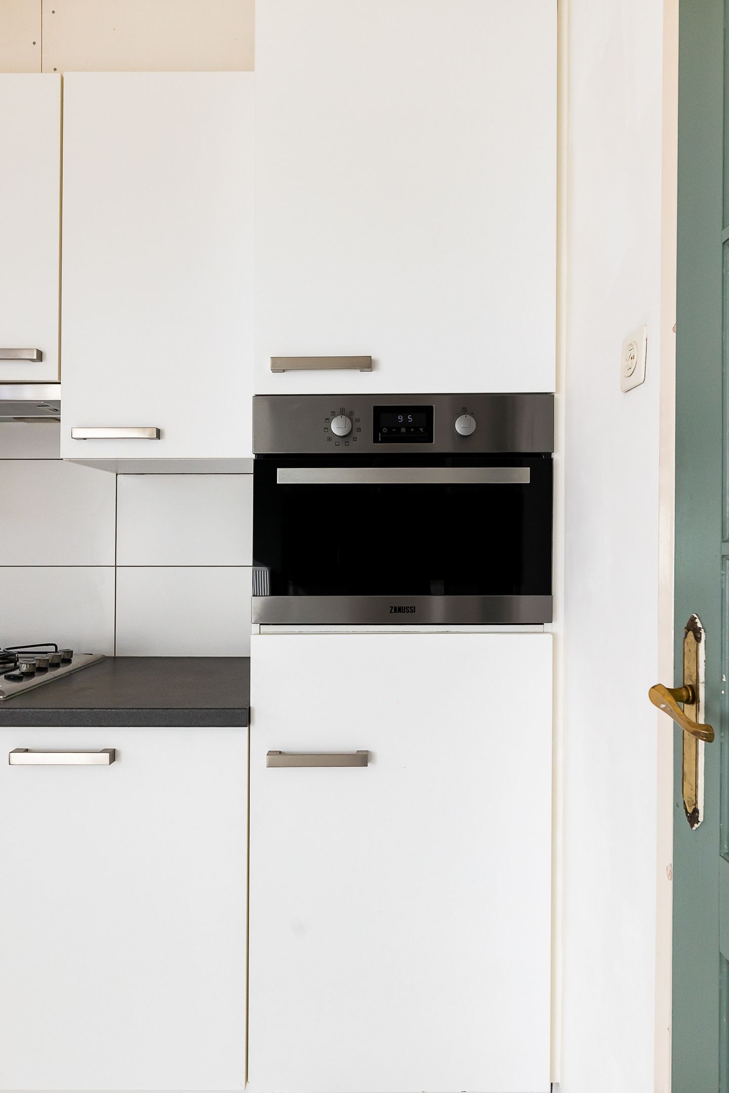 Photo 19 of Donker Curtiusstraat 15