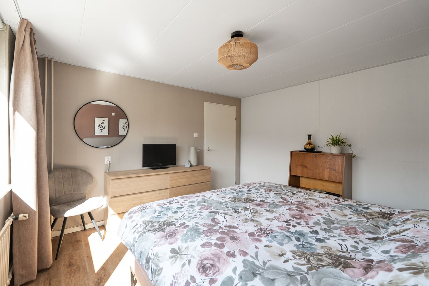 Photo 19 of Castorstraat 28