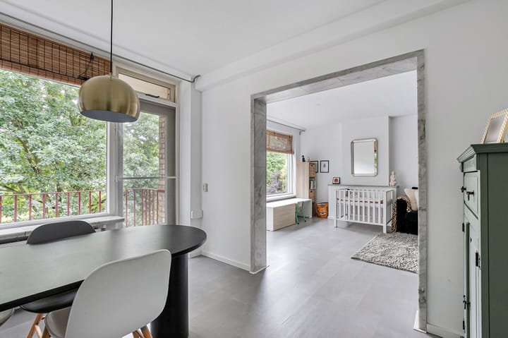 Foto 11 van Stadswal 24-C