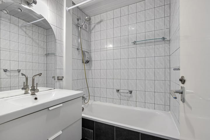 Foto 21 van Stadswal 24-C