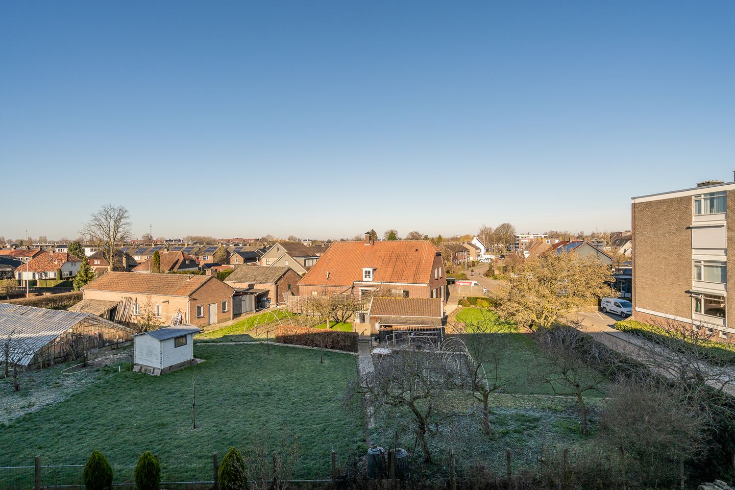 Foto 25 van Stadswal 24-C