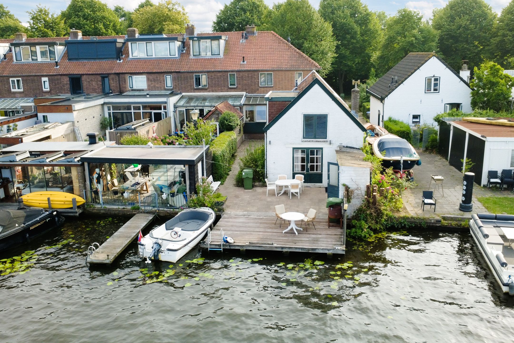 Rijndijk, 110, Leiden, 2331AJ, Zuid-Holland, Nederland 110 