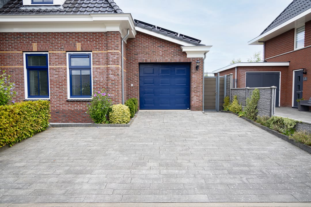 Photo 37 of Saint Rémylaan 44