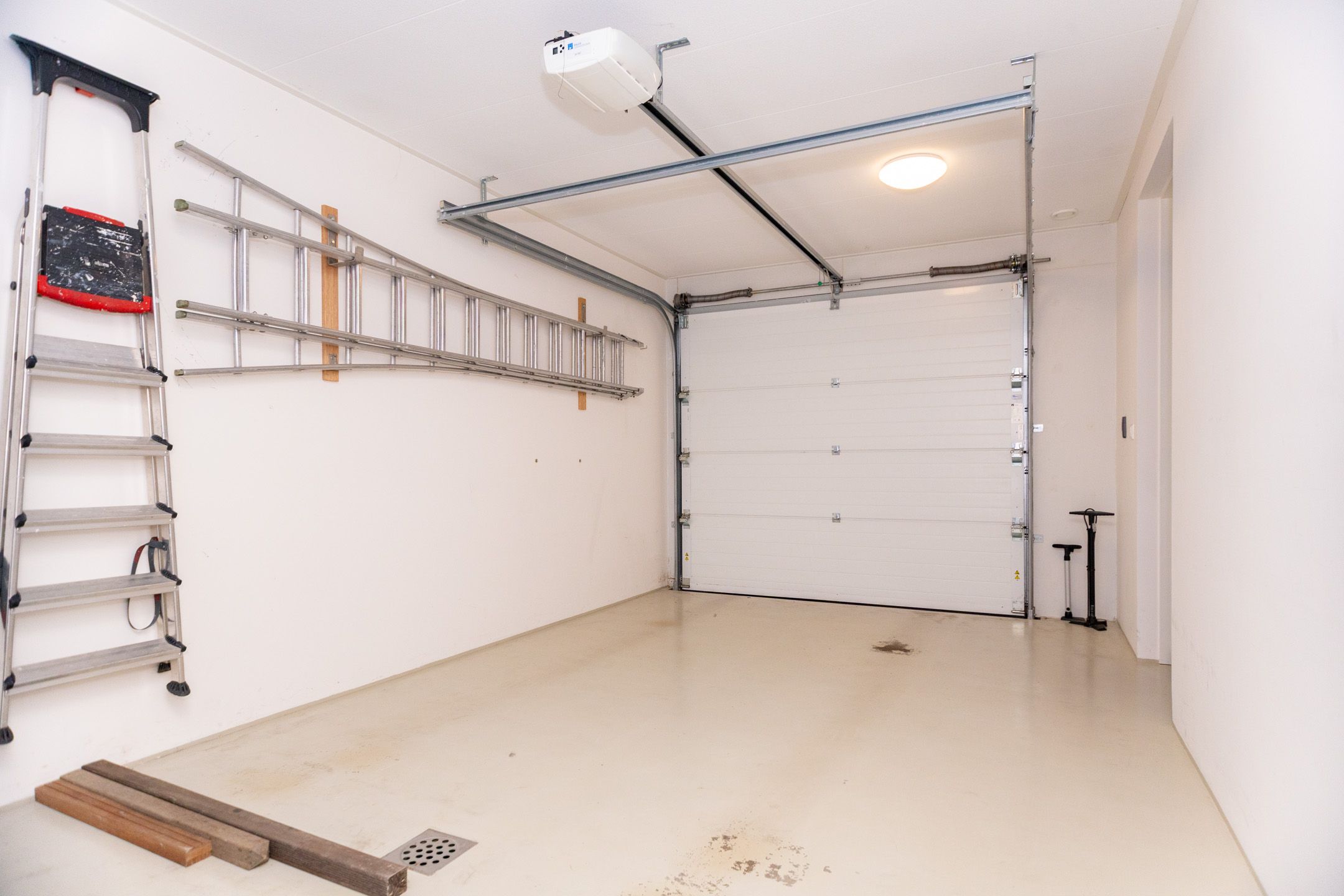 Photo 39 of Saint Rémylaan 44