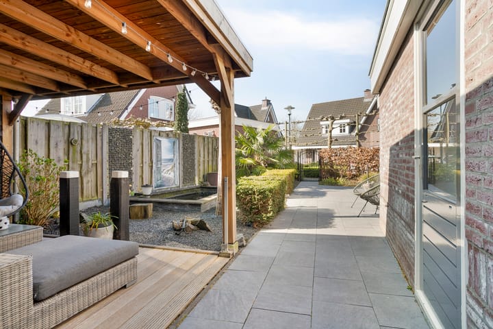 Photo 45 of W.F. Hermanslaan 23