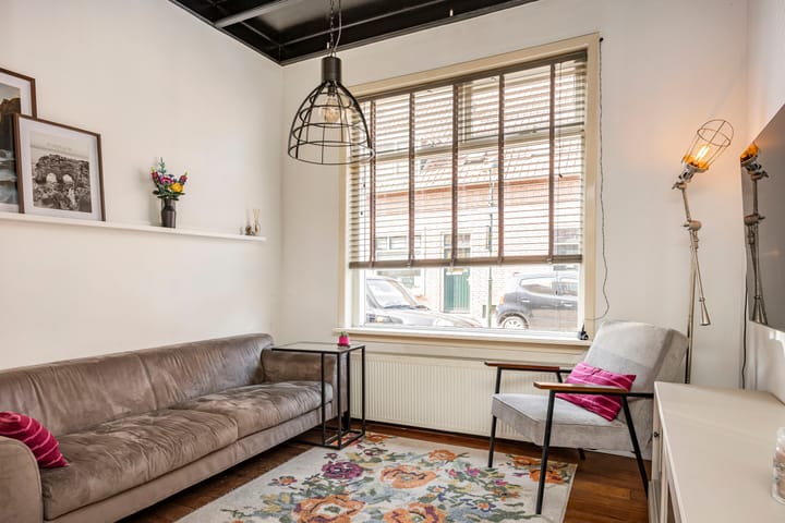 Photo 2 of Binnenweg 2