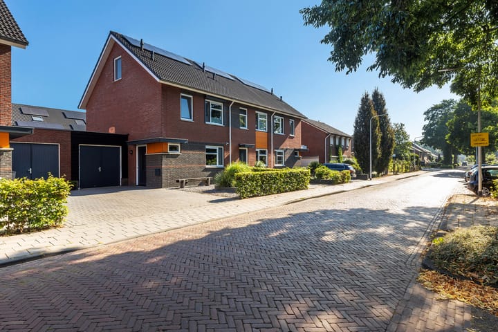 Foto 2 van Schoolstraat-Lemelerveld 50