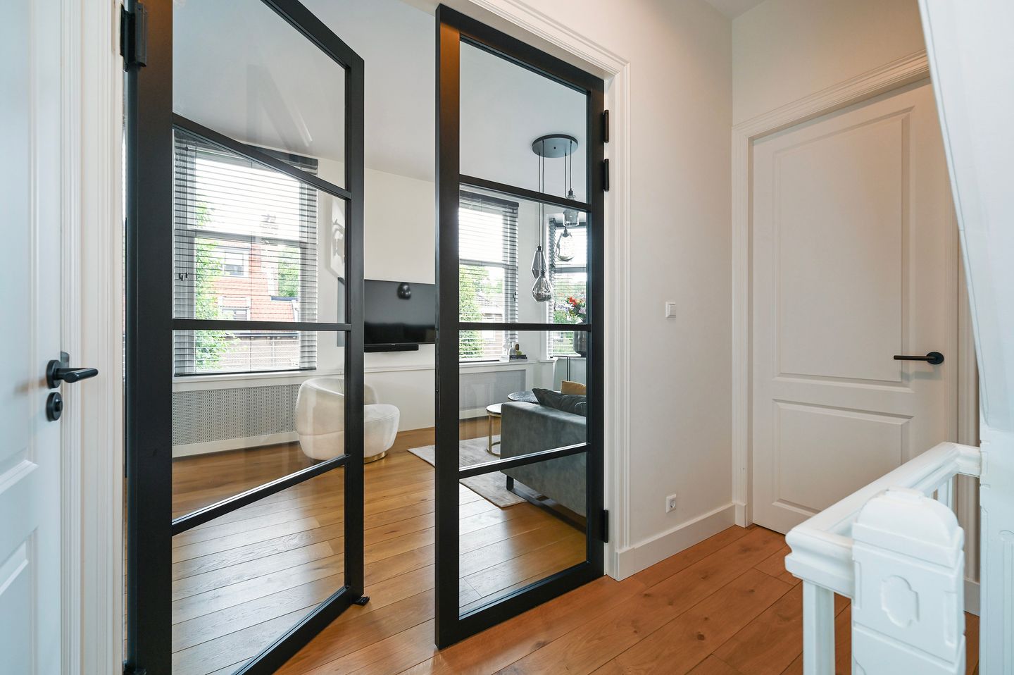 Foto 10 van Zuyderloostraat 3