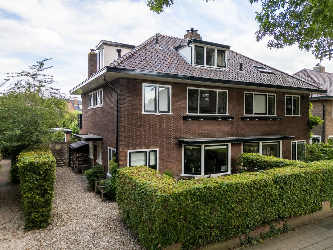 Foto 1 van Voltastraat 10