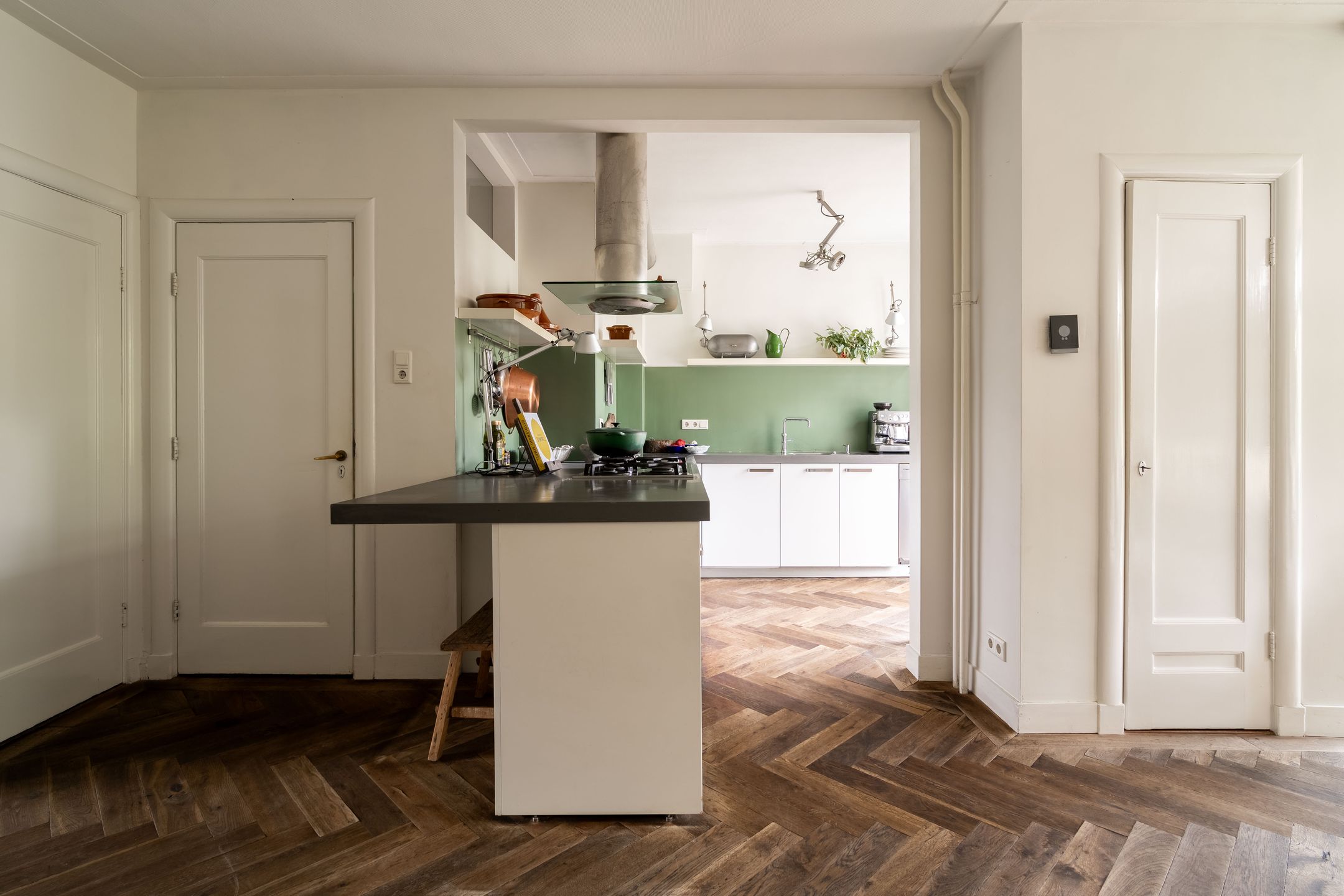 Foto 18 van Voltastraat 10