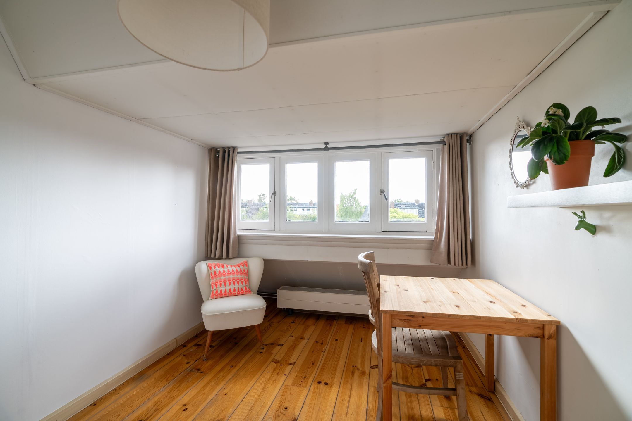 Foto 51 van Voltastraat 10