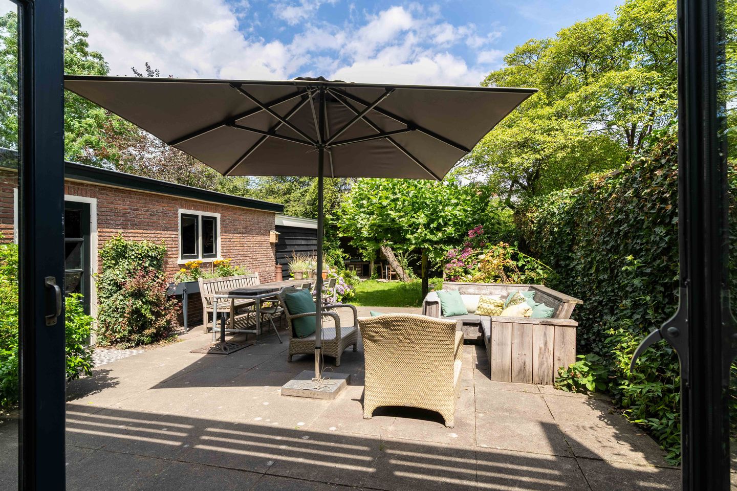 Foto 55 van Voltastraat 10