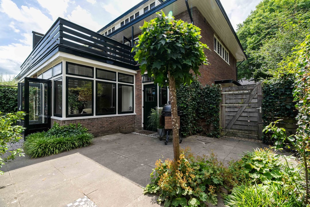 Foto 56 van Voltastraat 10