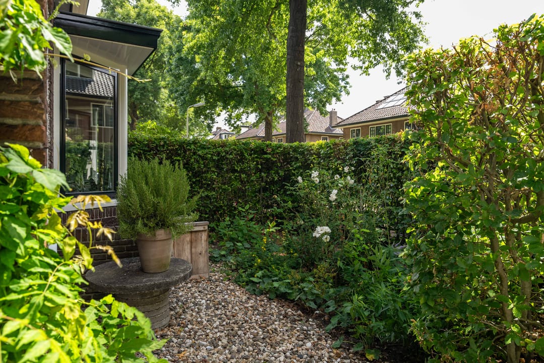 Foto 71 van Voltastraat 10